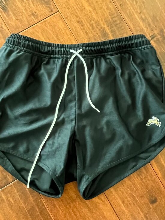 Tracksmith Other - Tracksmith Van Cortlandt Shorts